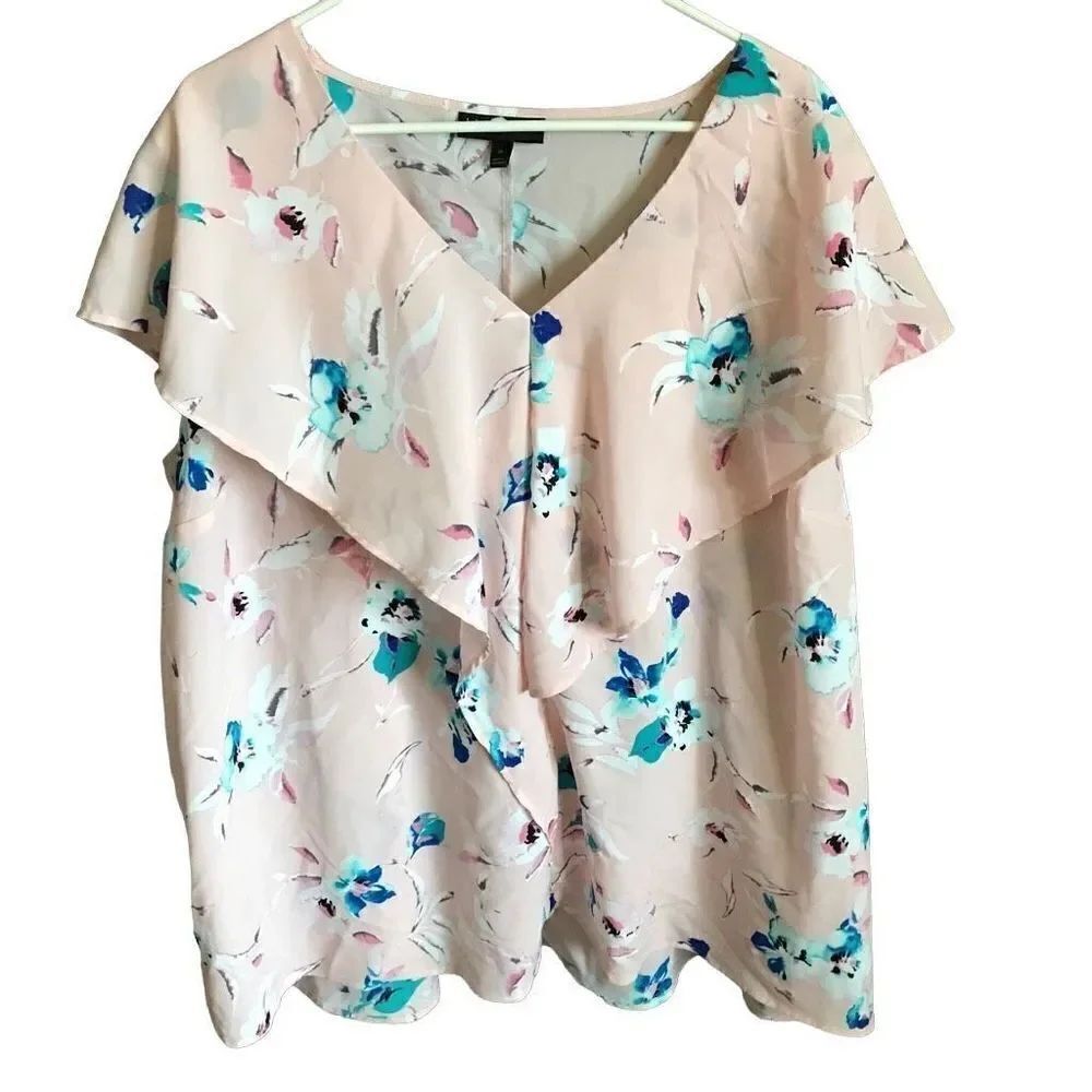 Lane Bryant pink floral ruffle top blouse size 26